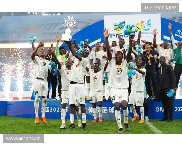 世界杯最新动态：各国球队备战进展与明星球员伤情更新 - 副本 (2)