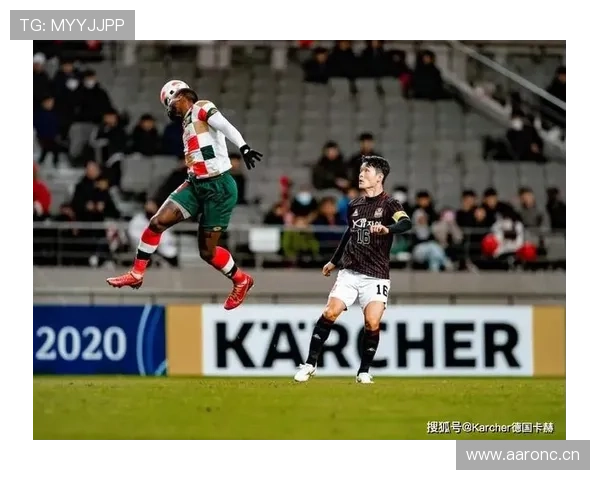 亚冠焦点战火重燃豪门强强对决悬念持续升级谁能最终问鼎亚洲之巅荣耀 - 副本 - 副本 (2)